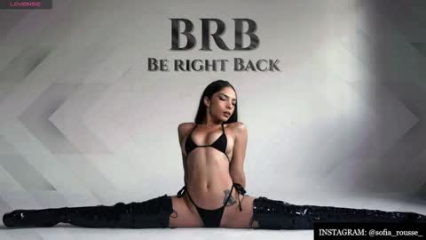 Snapshot of sofia_rousse_ chatting on November 28, 8:11 pm online show from November 28, 8:11 pm