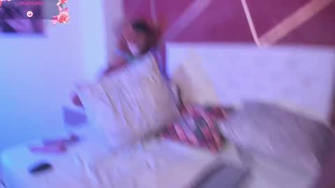 Sofia Samuels online show from January 14, 7:59 am