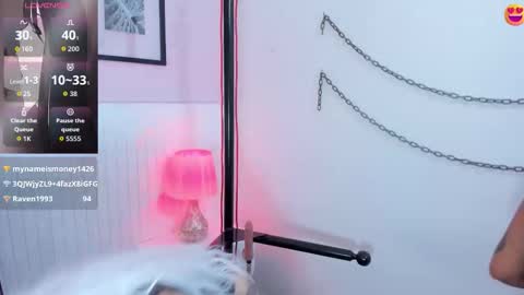 Snapshot of sofia_shadow chatting on September 21, 4:03 am Sofia online show from September 21, 4:03 am