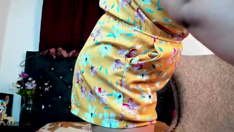 Snapshot of sofia_sorceress chatting on December 3, 1:35 am sofia_sorceress online show from December 3, 1:35 am