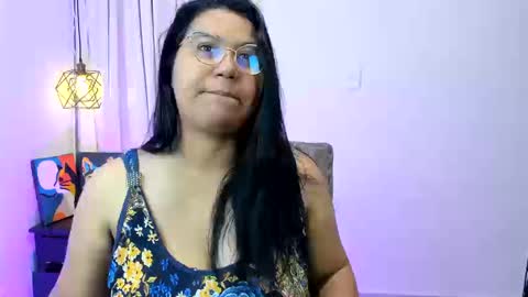 Snapshot of sofia_sorceress chatting on March 13, 1:23 am sofia_sorceress online show from March 13, 1:23 am