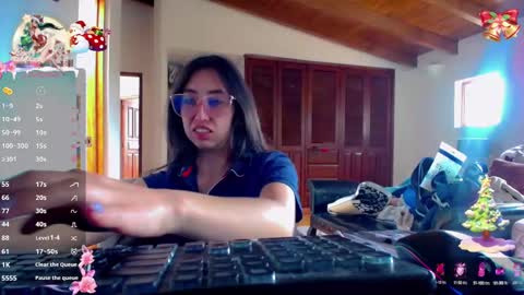 Snapshot of sofia_vanner chatting on December 13, 6:27 pm SOFIA online show from December 13, 6:27 pm