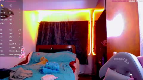 Snapshot of sofia_vanner chatting on January 16, 1:27 am SOFIA online show from January 16, 1:27 am