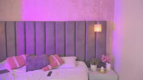 Snapshot of sofiaa_cortes chatting on December 18, 11:16 am Sofi online show from December 18, 11:16 am