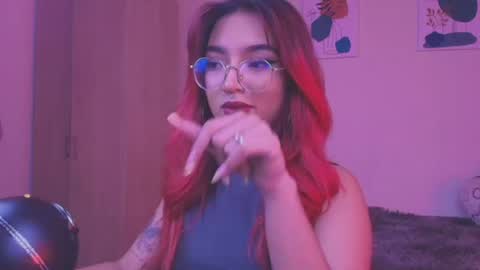 Snapshot of sofiaafoxx chatting on June 22, 3:25 am Sofia online show from June 22, 3:25 am