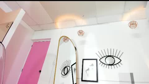 sofiaangel18 online show from June 11, 2:53 am