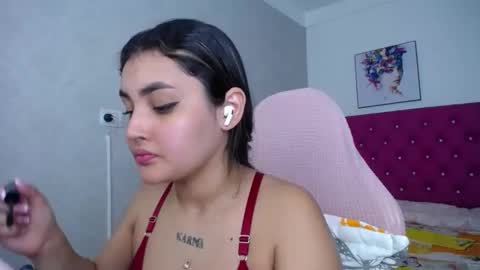 Sofia online show from June 3, 2:33 pm