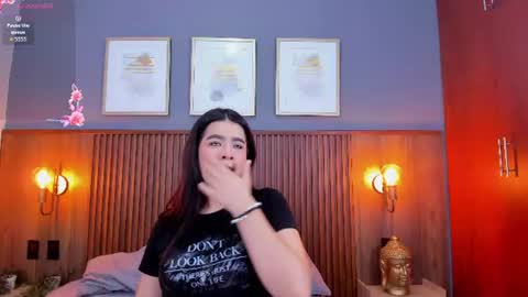 Snapshot of sofiabuitrago chatting on July 4, 6:58 pm sofi online show from July 4, 6:58 pm