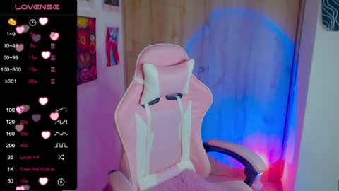       online show from January 23, 5:45 am