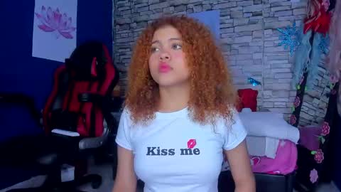 Snapshot of sofiacastillo01 chatting on January 16, 12:42 pm sofiacastillo01 online show from January 16, 12:42 pm
