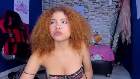Snapshot of sofiacastillo01 chatting on January 24, 8:11 pm sofiacastillo01 online show from January 24, 8:11 pm