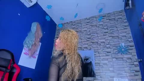 Snapshot of sofiacastillo01 chatting on March 10, 12:48 pm sofiacastillo01 online show from March 10, 12:48 pm