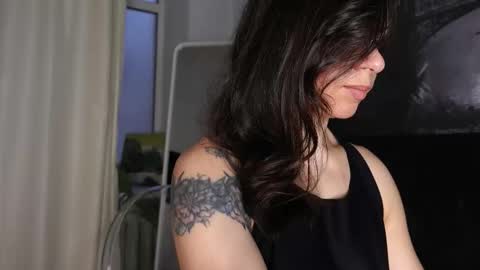 Snapshot of sofiafoster chatting on October 24, 5:15 am Sofia online show from October 24, 5:15 am