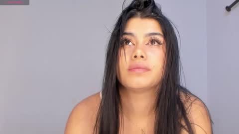 Snapshot of sofiagoez_ chatting on October 6, 11:46 pm Sofi online show from October 6, 11:46 pm