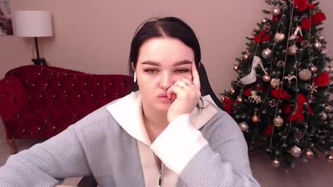 SofiaJohanes online show from December 24, 10:01 am