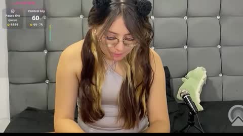 sofiakitty18 online show from March 4, 6:19 am