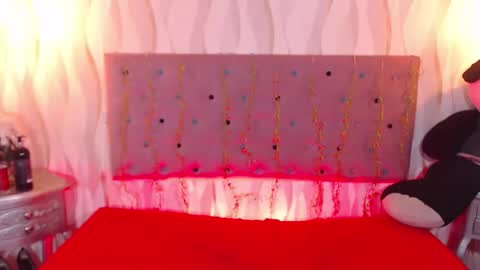 Sofi online show from October 19, 7:36 pm