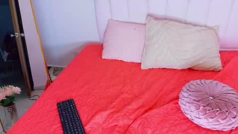 Sofia Stanley online show from June 11, 2:53 am