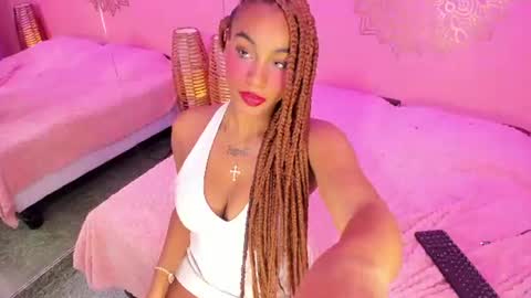 Sofia Stanley online show from July 19, 12:31 pm