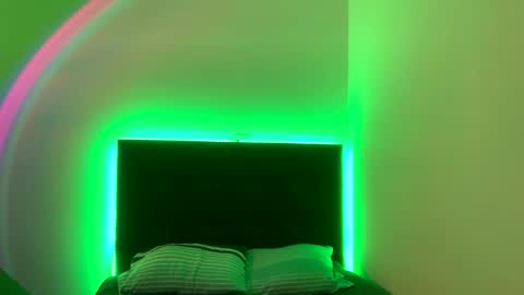 Sofi online show from March 10, 1:05 pm