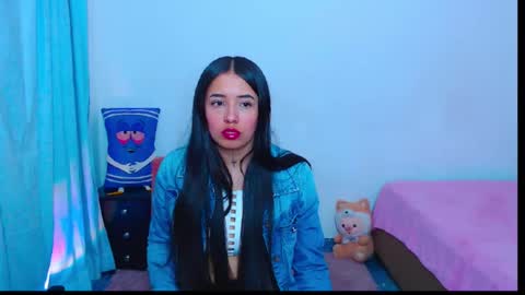 Snapshot of sofie888 chatting on November 8, 2:34 am Just Sofi online show from November 8, 2:34 am