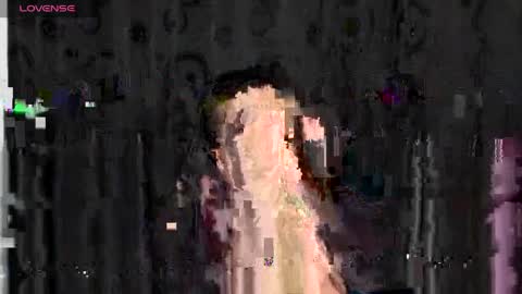 Snapshot of sofie_storm chatting on May 13, 11:29 am Vicky online show from May 13, 11:29 am
