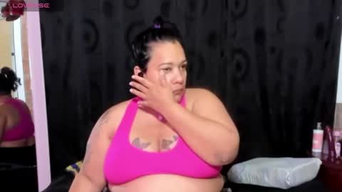 Snapshot of sofie_storm chatting on June 17, 10:50 am Vicky online show from June 17, 10:50 am