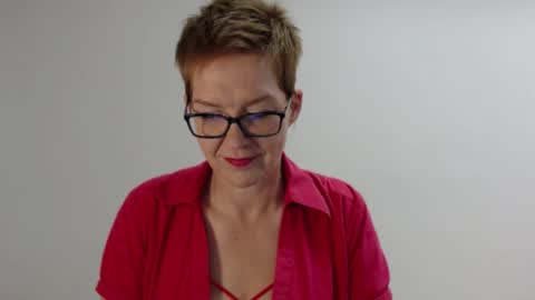 Sofie Velvet online show from April 30, 6:53 am