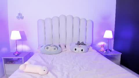 sofiebunnie online show from July 27, 11:34 pm