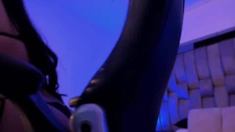  sofie  online show from December 15, 7:07 pm