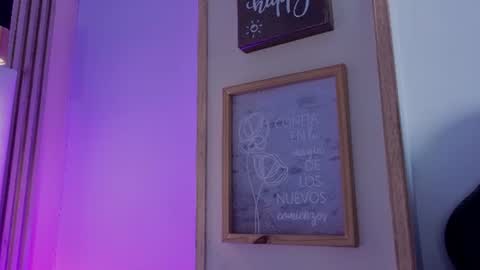 sofii_jones online show from June 11, 12:32 am