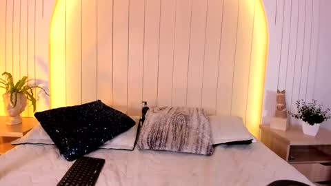 Sofii Lopezz online show from January 24, 3:45 pm