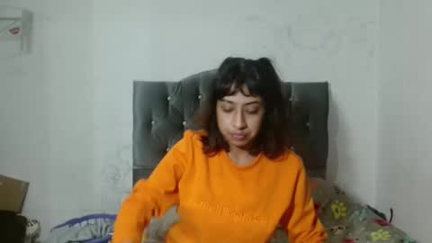 sofiia_cutte_ online show from December 2, 3:58 am