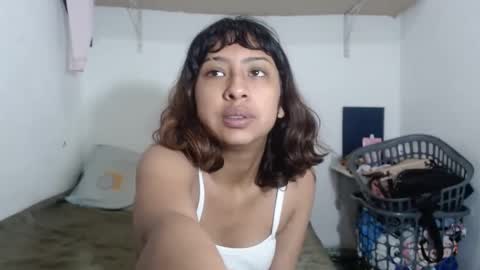 sofiia_cutte_ online show from December 5, 10:23 pm