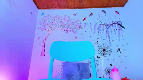  Sofa Daz  online show from October 23, 1:49 am