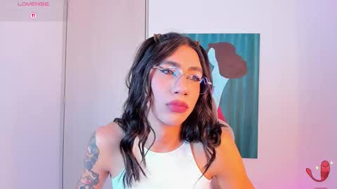 Sofi online show from February 17, 3:19 pm