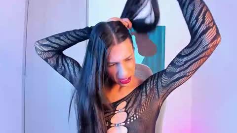 Sofi online show from March 29, 3:56 pm