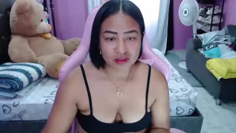 sofia Dreams online show from March 12, 10:38 pm