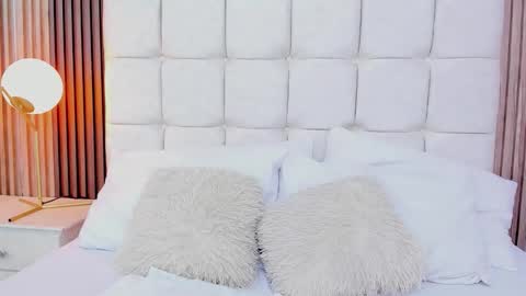 Sofi Malkova online show from March 4, 6:03 pm