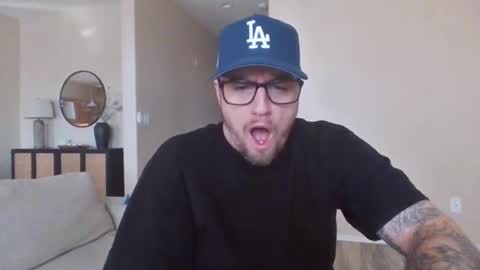 Snapshot of soft0ne chatting on January 12, 3:28 pm soft0ne online show from January 12, 3:28 pm