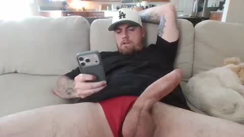 Snapshot of soft0ne chatting on February 6, 4:10 pm soft0ne online show from February 6, 4:10 pm