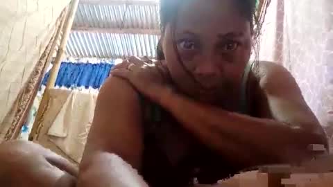 Snapshot of soft_bads chatting on September 12, 12:44 am soft_bads online show from September 12, 12:44 am