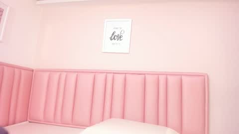 Snapshot of soft_rose_ chatting on December 14, 11:37 am Rose online show from December 14, 11:37 am