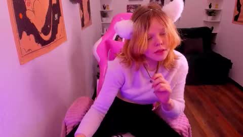 softflame online show from January 11, 10:42 am