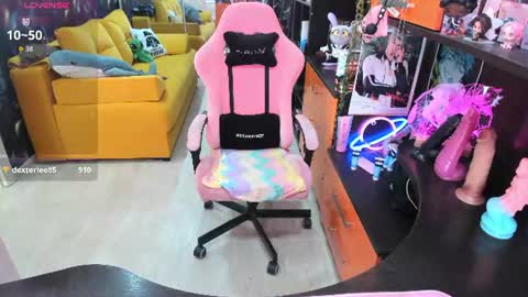 Sofie online show from July 5, 4:19 am