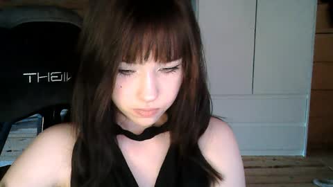 Eva online show from May 31, 5:20 pm