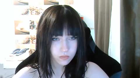 Eva online show from June 17, 4:52 pm