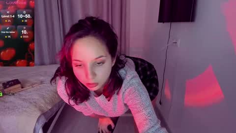 Snapshot of softt_kitty chatting on January 5, 9:14 pm Emily online show from January 5, 9:14 pm