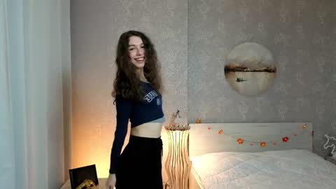 Kelly online show from November 10, 3:00 pm