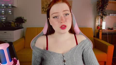 Snapshot of sofy_benson chatting on January 12, 11:17 am Sofy online show from January 12, 11:17 am